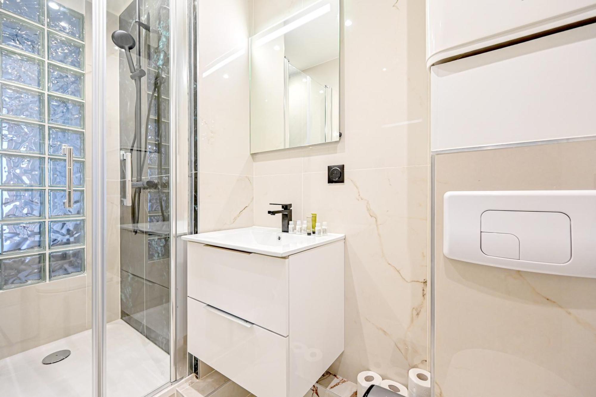 Apartament Relax In A Stylish Flat In Montmartre Paryż Zewnętrze zdjęcie